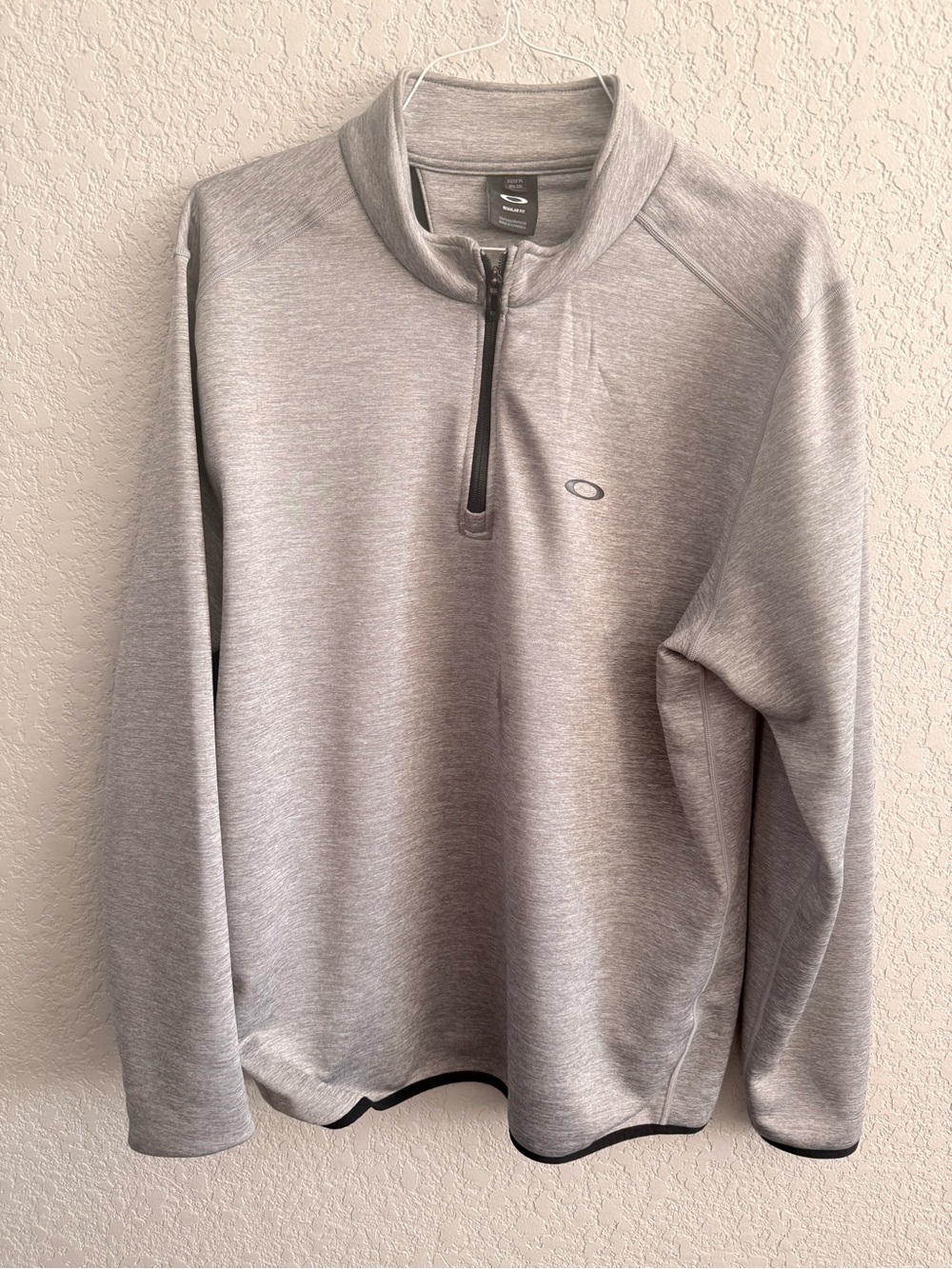Oakley Light Gray Half-Zip Performance Pullover